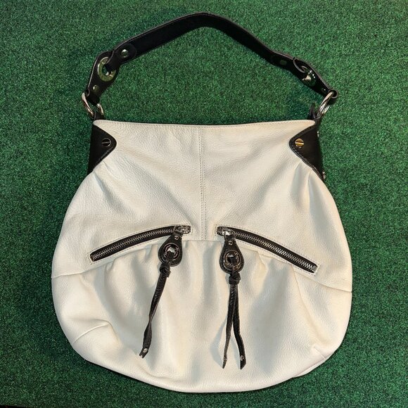 B Makowsky Shoulder Bag White Leather Handbag BLack Shoulder Strap Zip Pockets - Picture 1 of 16